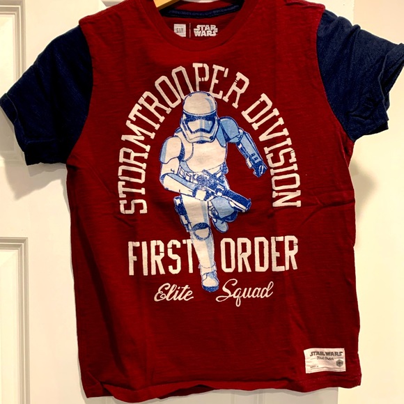 Star Wars themed Gap t-shirt - Picture 1 of 3